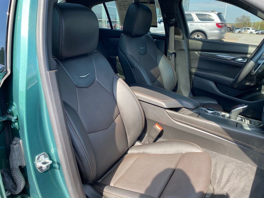 2025 Cadillac CT5 Sport