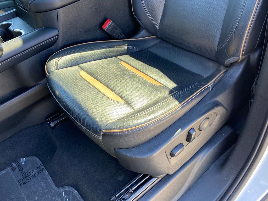 2021 GMC Yukon XL AT4