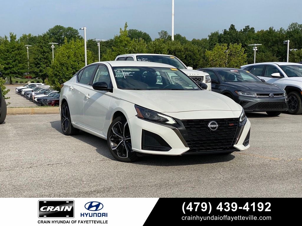 2025 Nissan Altima 2.5 SR