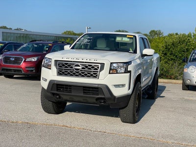 2024 Nissan Frontier SV