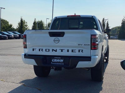 2024 Nissan Frontier SV