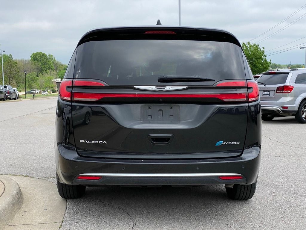 2023 Chrysler Pacifica Hybrid Touring L