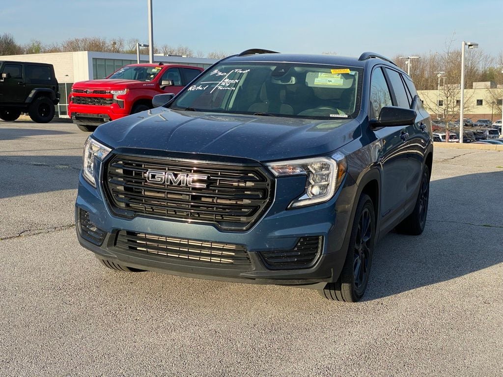 2024 GMC Terrain SLE