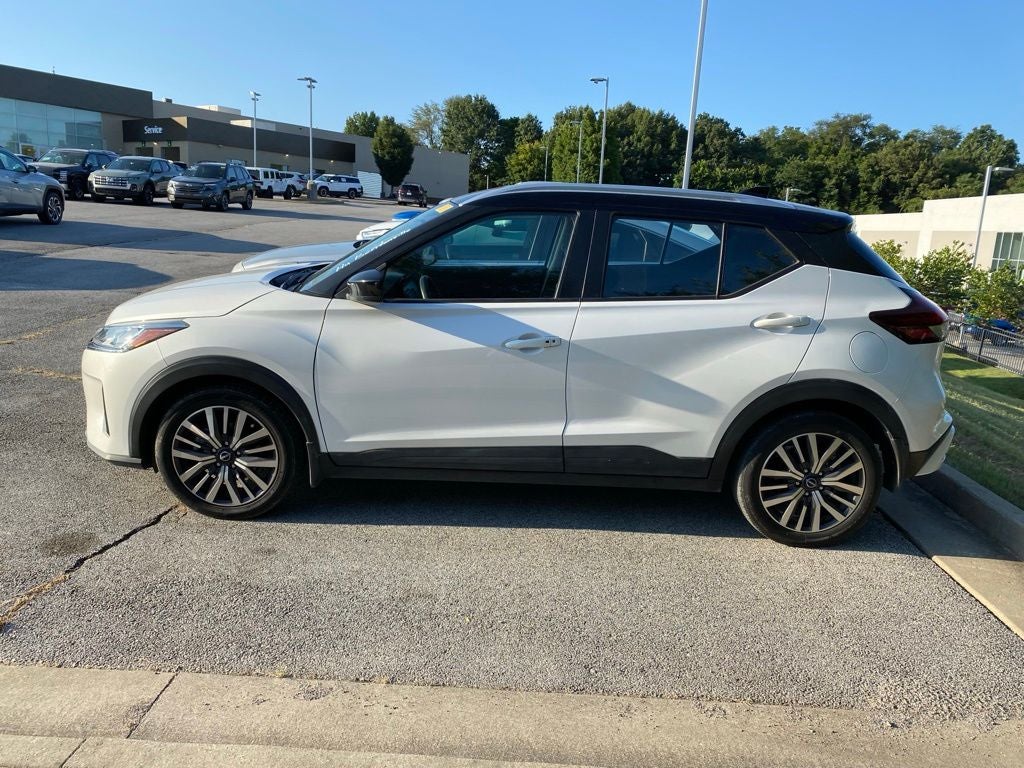 2023 Nissan Kicks SV