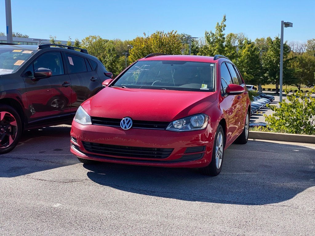 2015 Volkswagen Golf SportWagen S