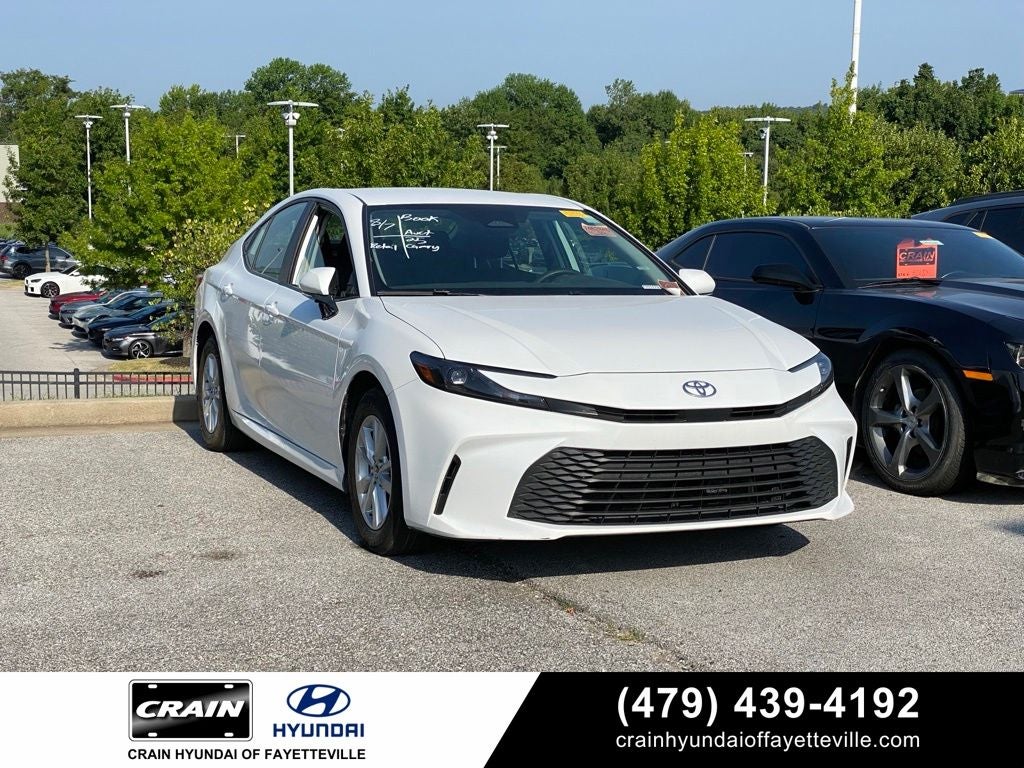 2025 Toyota Camry LE