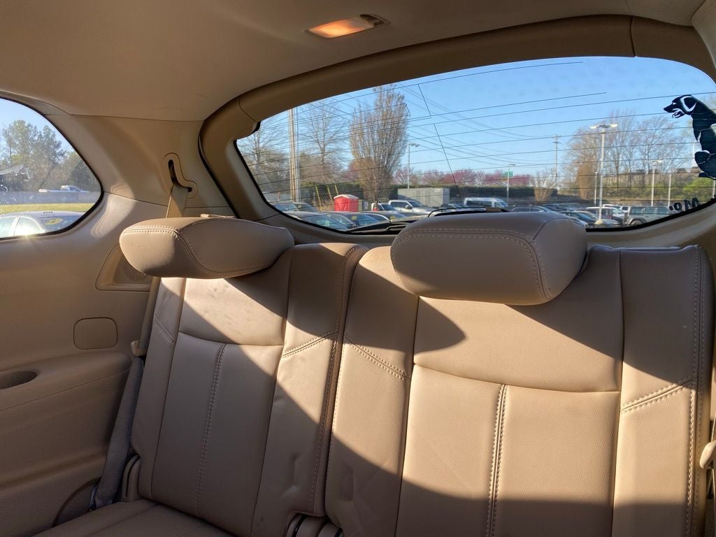 2015 Nissan Pathfinder SL