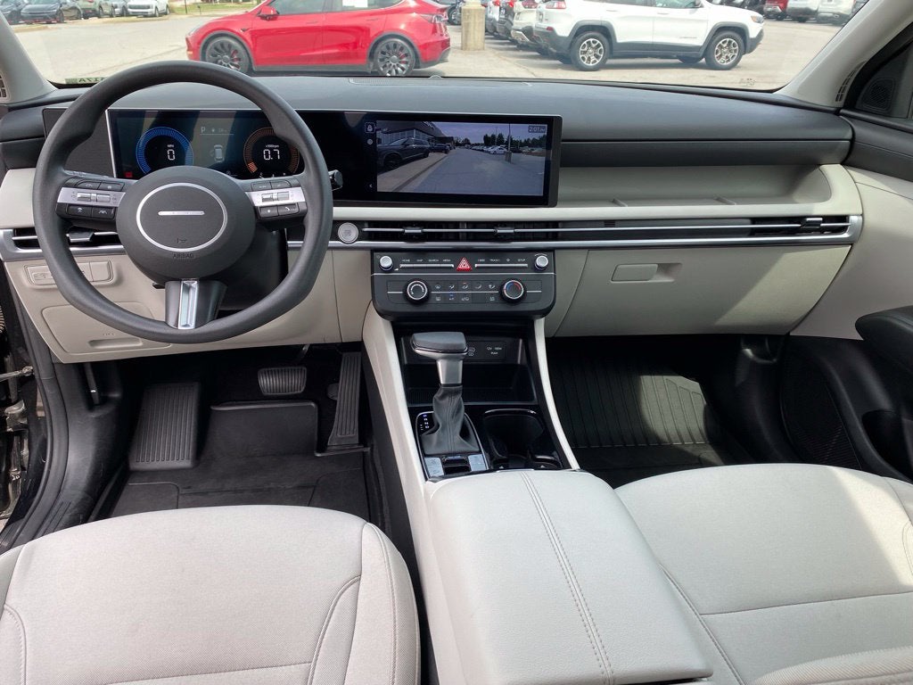 2025 Hyundai Tucson SE