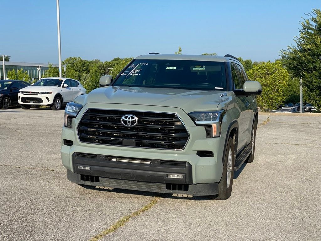 2025 Toyota Sequoia SR5