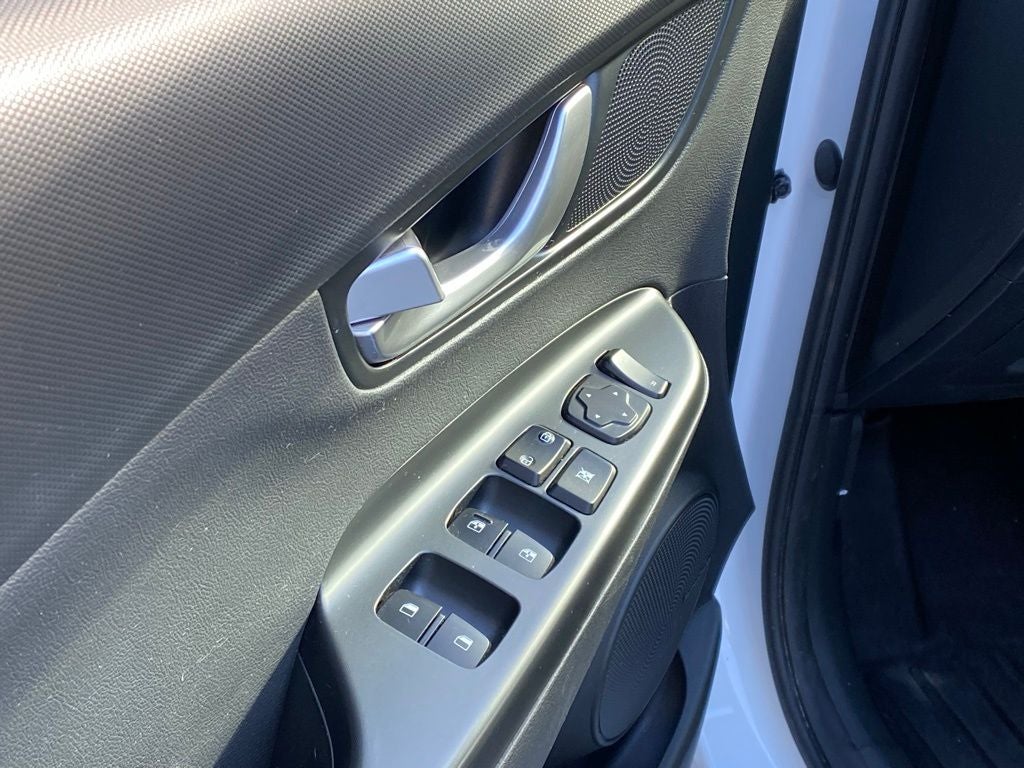 2022 Hyundai Kona Limited