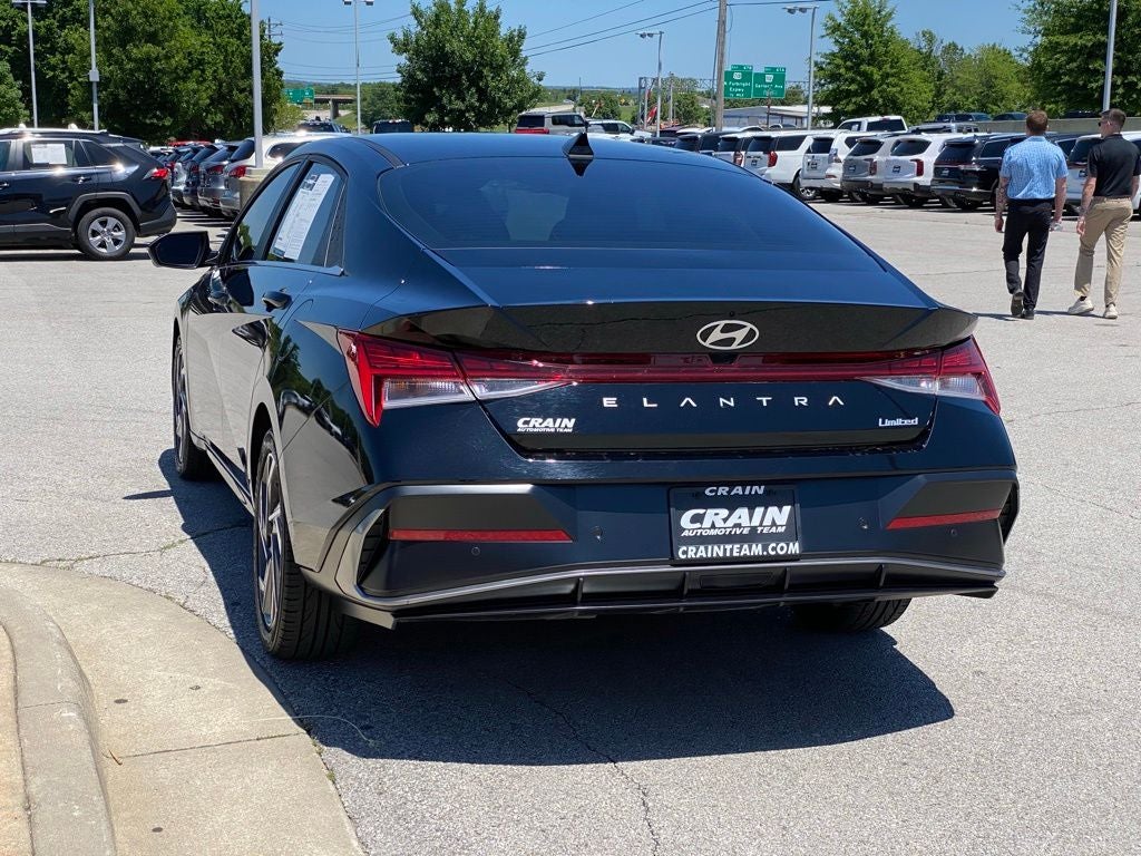 2024 Hyundai Elantra Limited