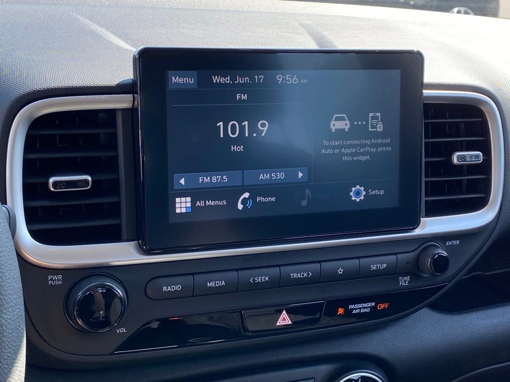 2022 Hyundai Venue SE