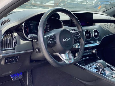2022 Kia Stinger GT2