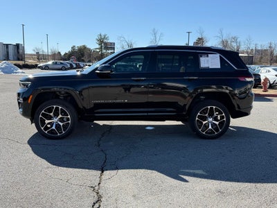 2022 Jeep Grand Cherokee Summit TECH GROUP 5