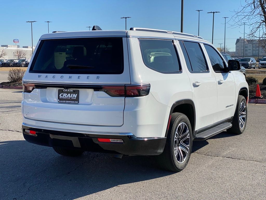 2024 Jeep Wagoneer Base