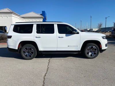 2024 Jeep Wagoneer Base