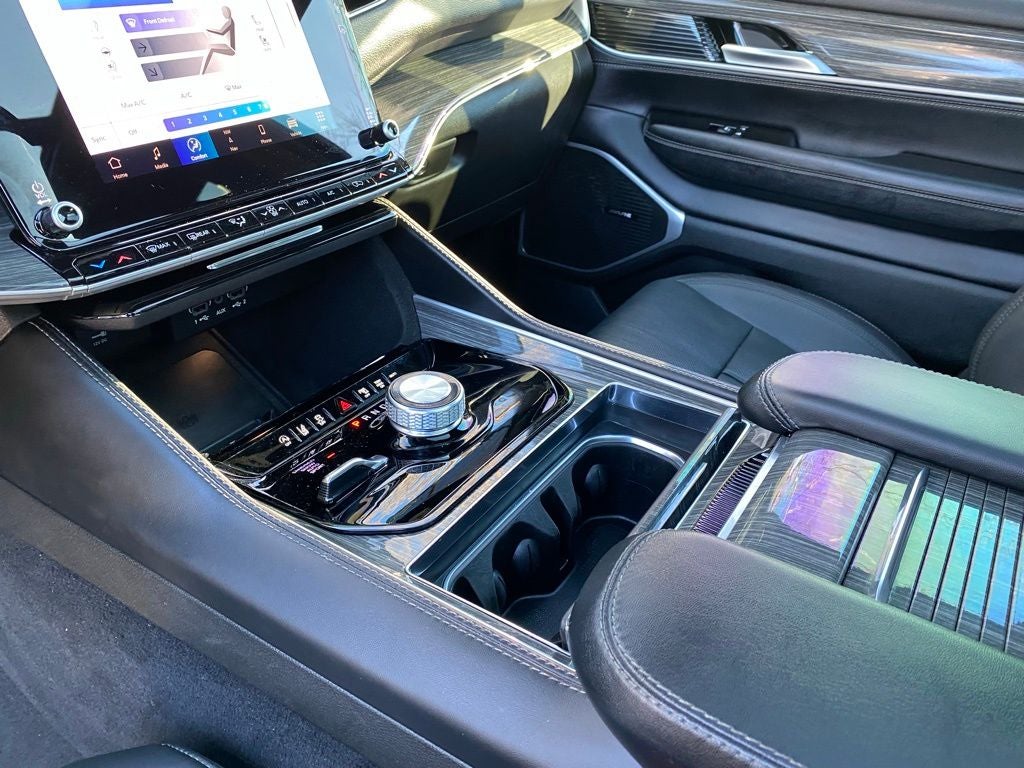 2022 Jeep Wagoneer Series II