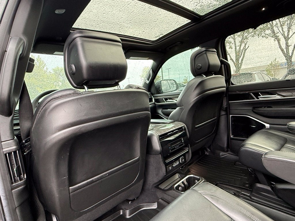 2022 Jeep Wagoneer Series III