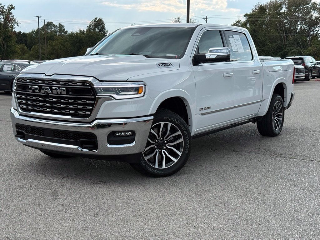 2026 RAM 1500 Limited - 4WD / PANORAMIC SUNROOF / CLEAN CARFAX