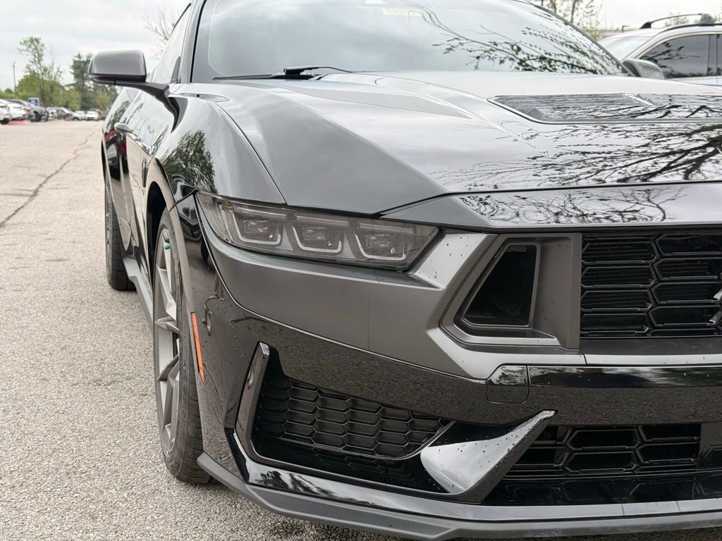2024 Ford Mustang Dark Horse LOW MILES