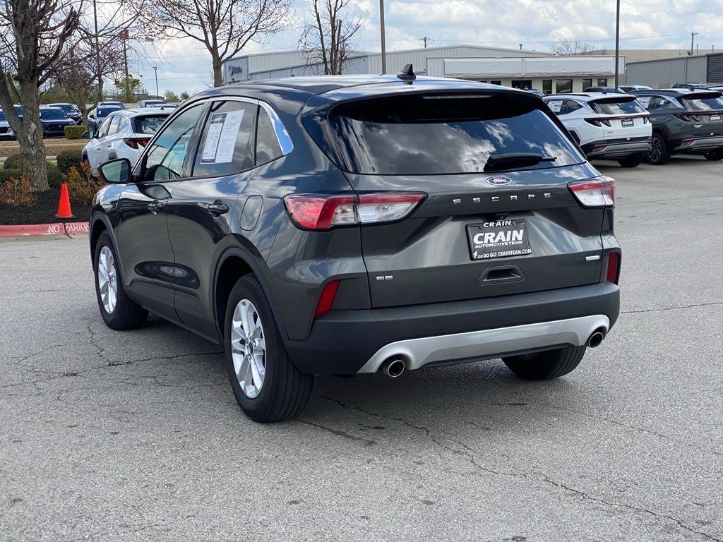 2020 Ford Escape SE