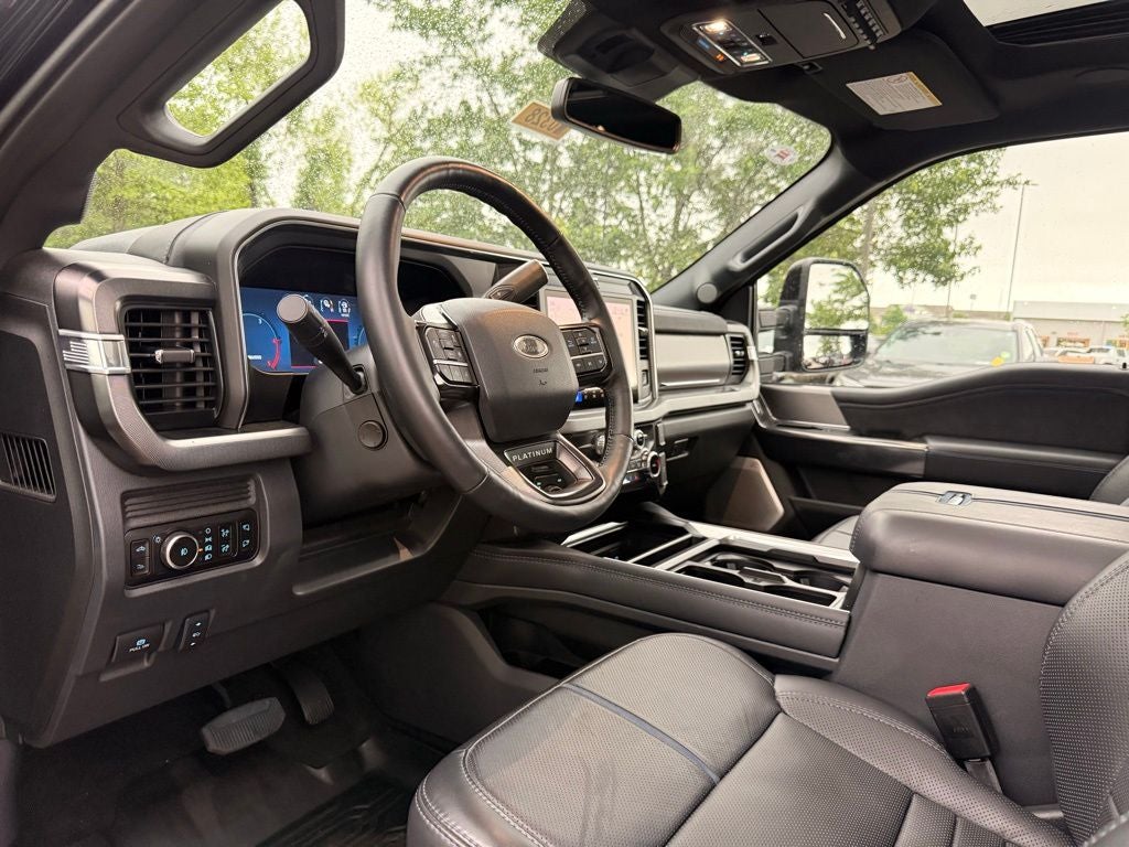 2026 Ford F-350SD Platinum