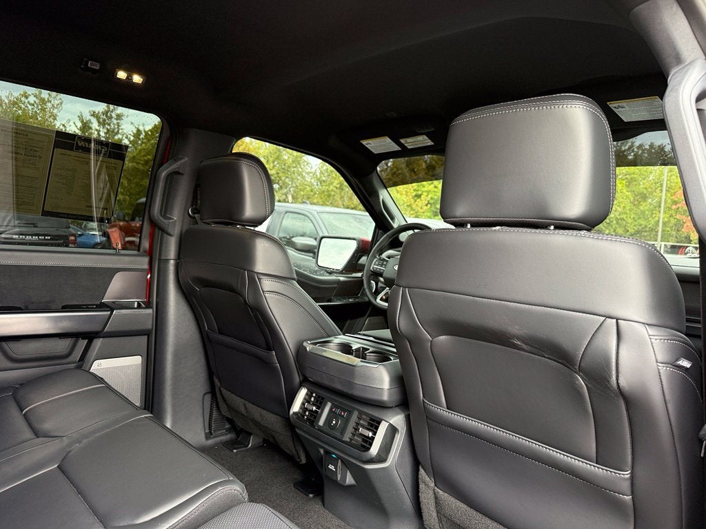 2026 Ford F-150 Platinum - 4WD / CLEAN CARFAX / ONE OWNER