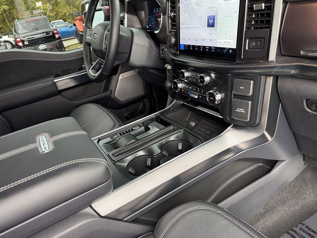2026 Ford F-150 Platinum - 4WD / CLEAN CARFAX / ONE OWNER