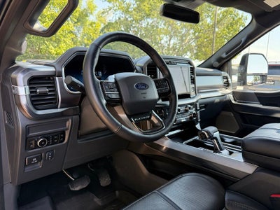 2025 Ford F-150 Platinum