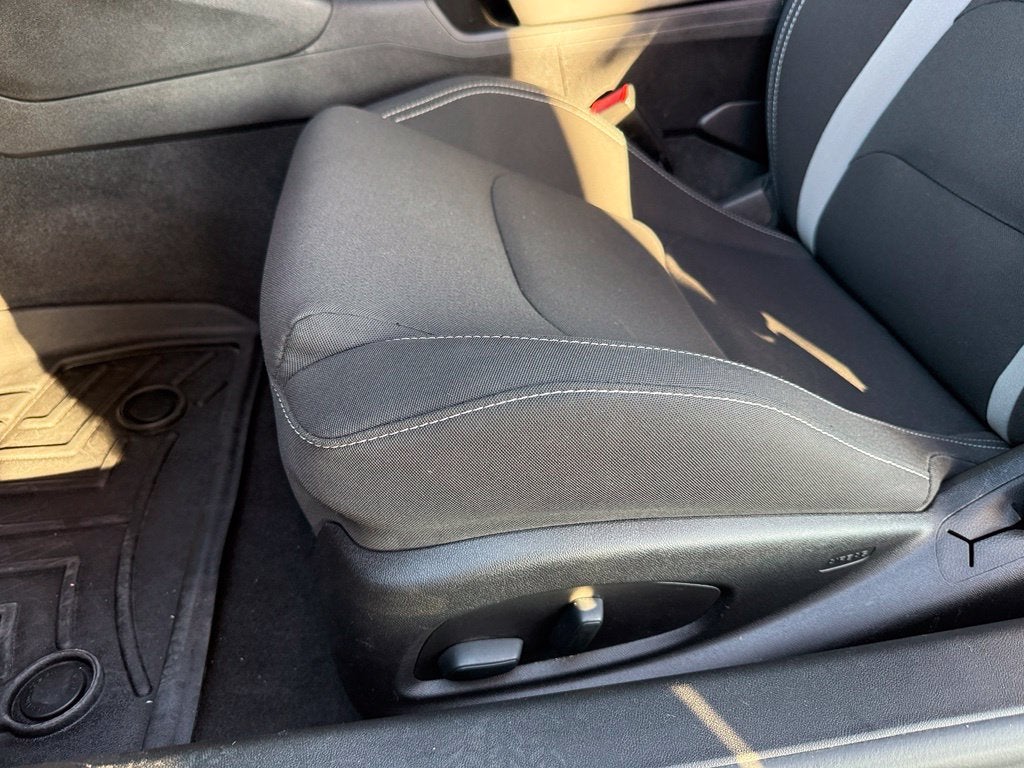 2017 Chevrolet Camaro 1LT - CARFAX ONE OWNER