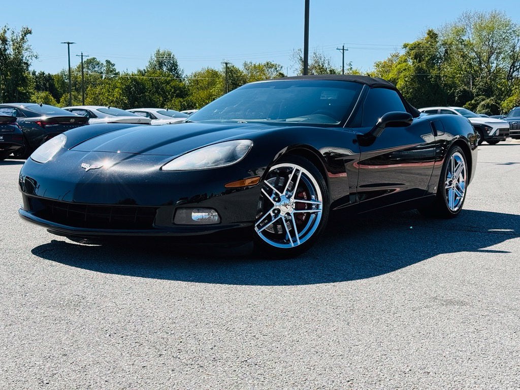 2006 Chevrolet Corvette Base - CONVERTIBLE / CLEAN CARFAX