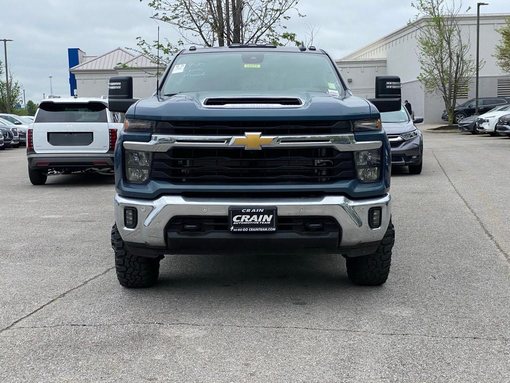 2025 Chevrolet Silverado 3500HD LT