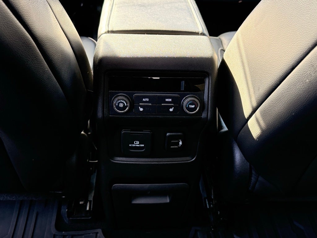 2017 GMC Acadia Denali LOW MILES!!