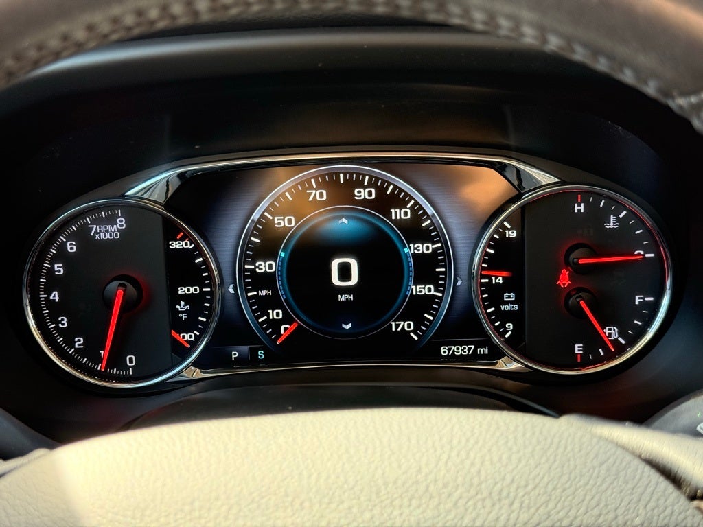 2017 GMC Acadia Denali LOW MILES!!