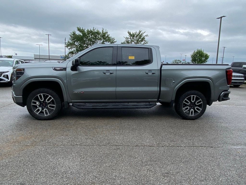 2024 GMC Sierra 1500 AT4 4WD