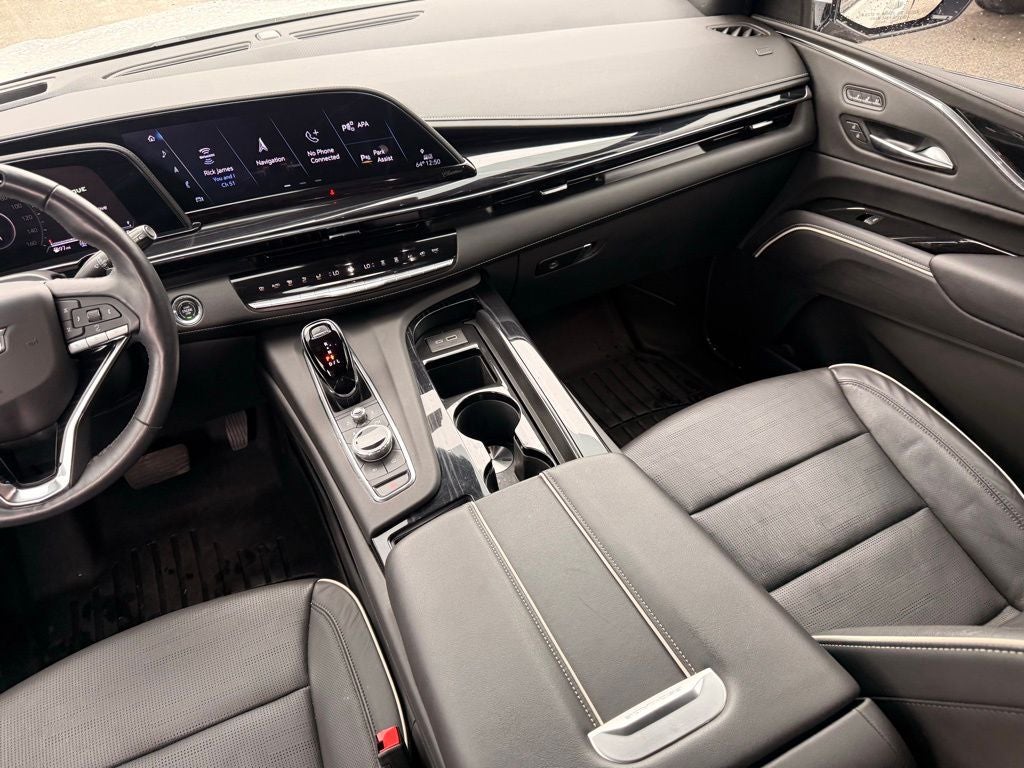 2023 Cadillac Escalade Sport