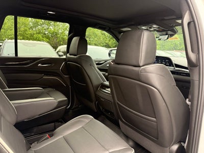 2023 Cadillac Escalade Sport