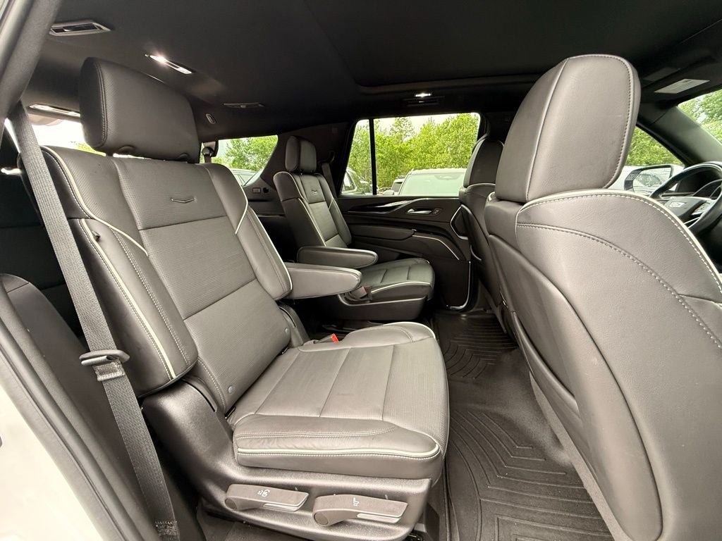 2023 Cadillac Escalade Sport