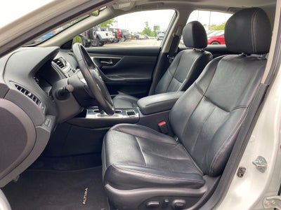 2016 Nissan Altima 2.5 SL SUPER LOW MILES