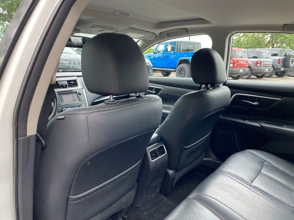 2016 Nissan Altima 2.5 SL SUPER LOW MILES