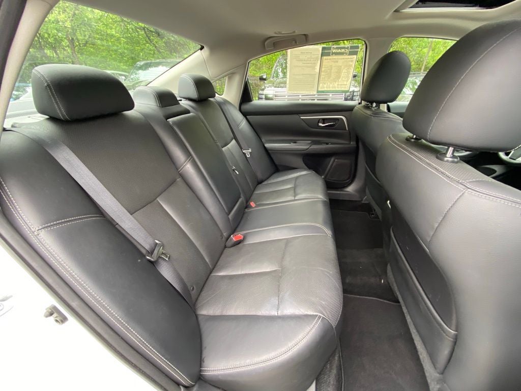 2016 Nissan Altima 2.5 SL SUPER LOW MILES