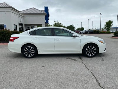 2016 Nissan Altima 2.5 SL SUPER LOW MILES