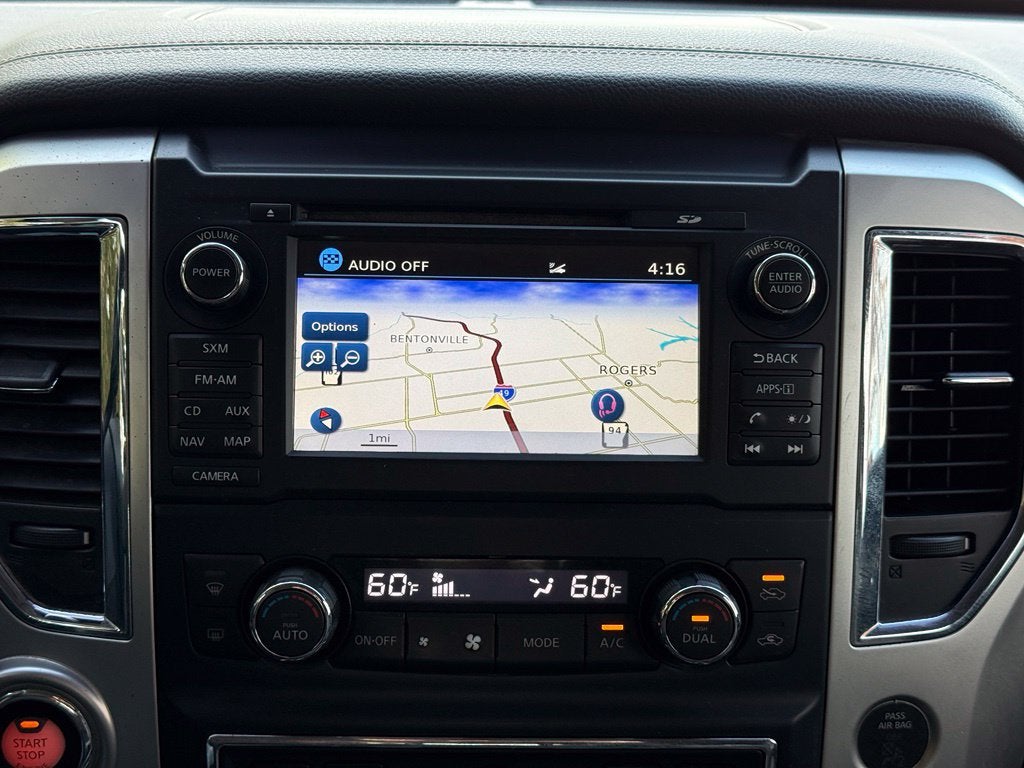 2017 Nissan Titan PRO-4X - 4WD / LEATHER