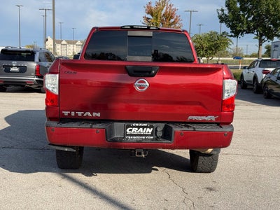 2017 Nissan Titan PRO-4X - 4WD / LEATHER
