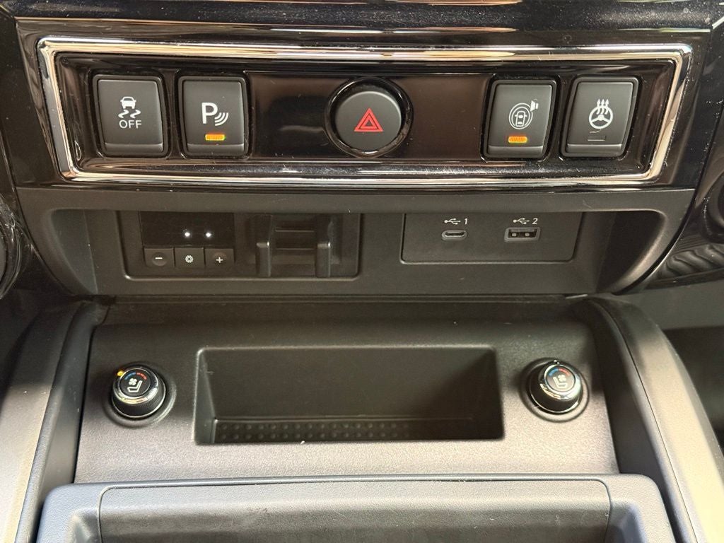 2020 Nissan Titan Platinum Reserve