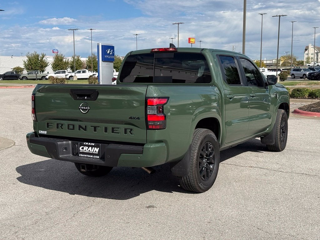 2026 Nissan Frontier SV - 4WD / CLEAN CARFAX / ONE OWNER