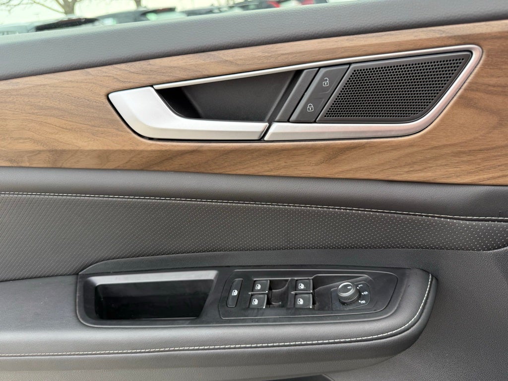 2025 Volkswagen Atlas 2.0T SE w/Technology ONE OWNER CAR FAX