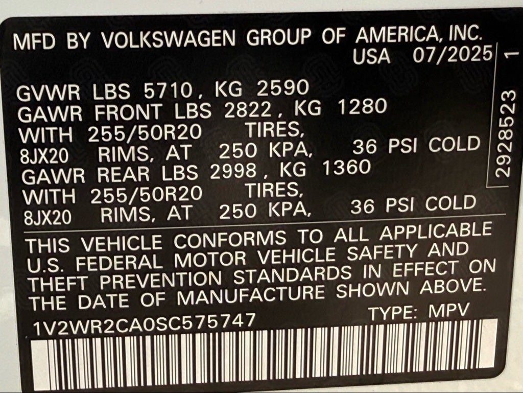 2025 Volkswagen Atlas 2.0T SE w/Technology