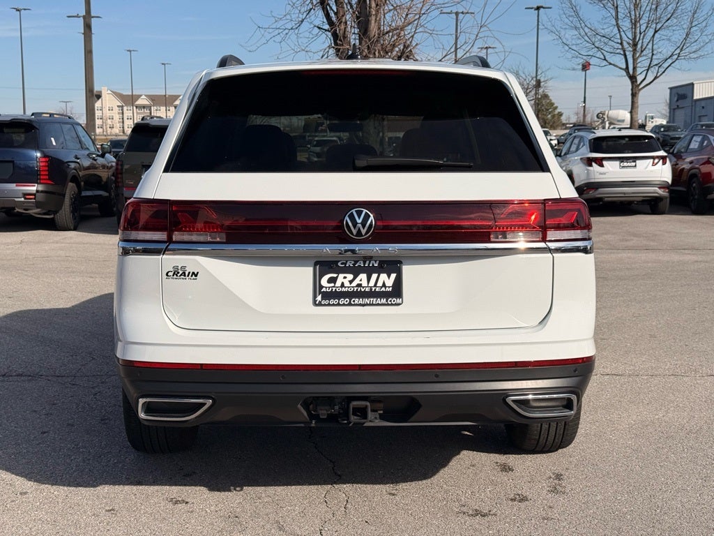 2025 Volkswagen Atlas 2.0T SE w/Technology