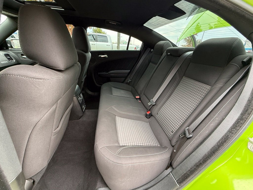 2023 Dodge Charger SXT - AWD / SUNROOF / CLEAN CARFAX